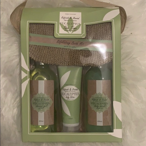 ✨BRAND NEW✨ Eucalyptus Spa Time Bath Set! - Picture 1 of 4